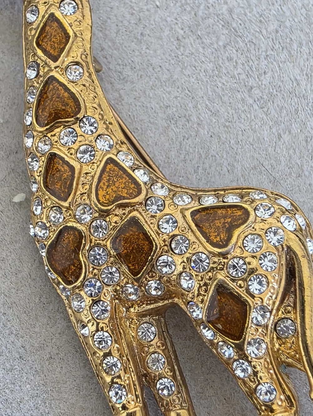 Vintage 80s Gold Giraffe Brooch Pin